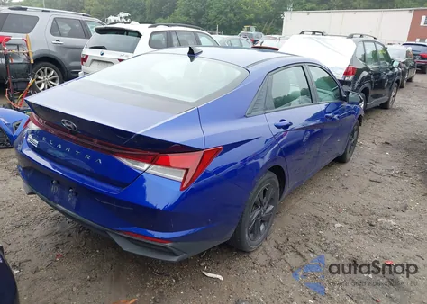 2021 Hyundai Elantra Sel z USA, uszkodzony, nr VIN KMHLM4AG7MU212781